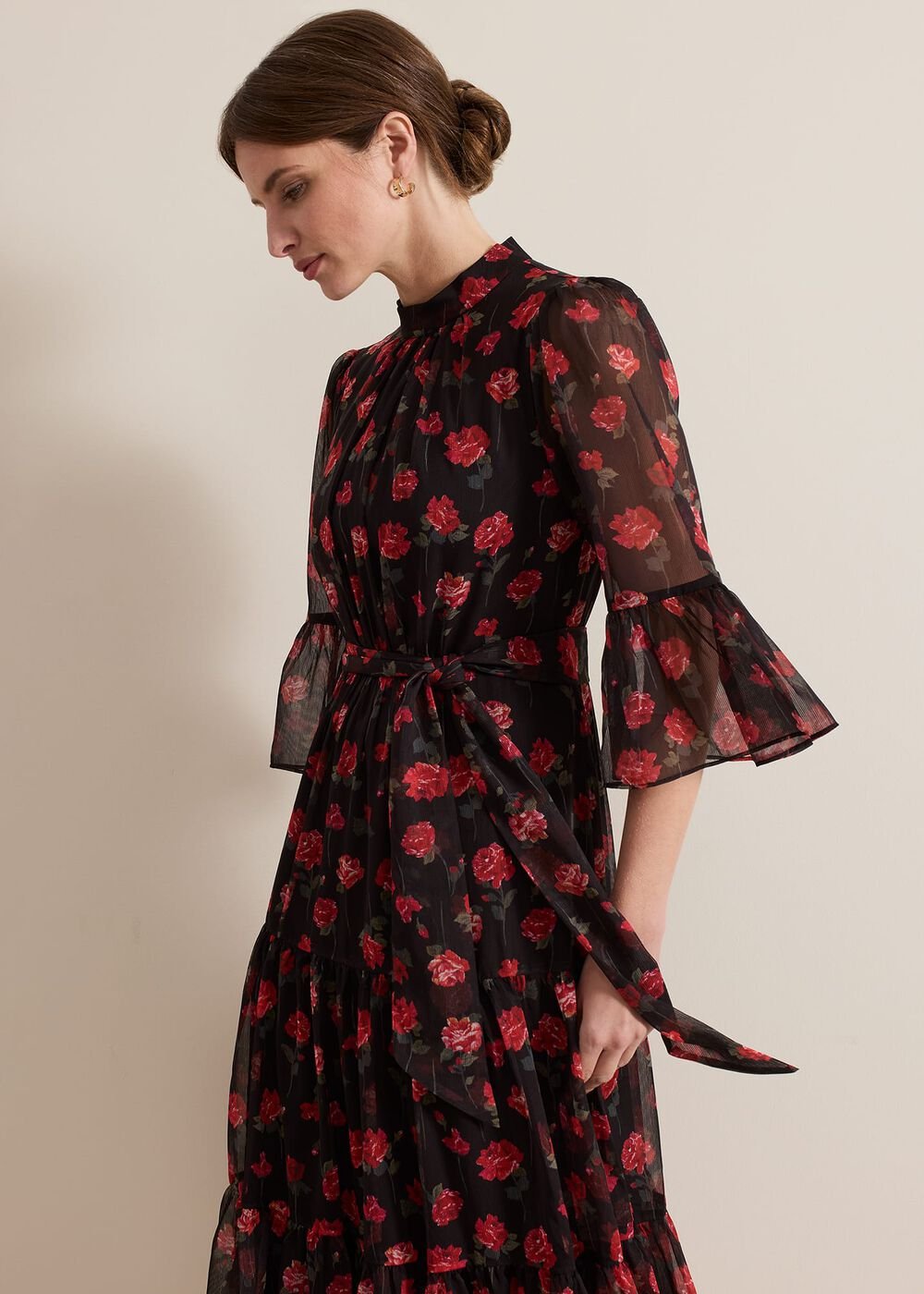 Petite Lela Floral Textured Midi Dress Black/Multi