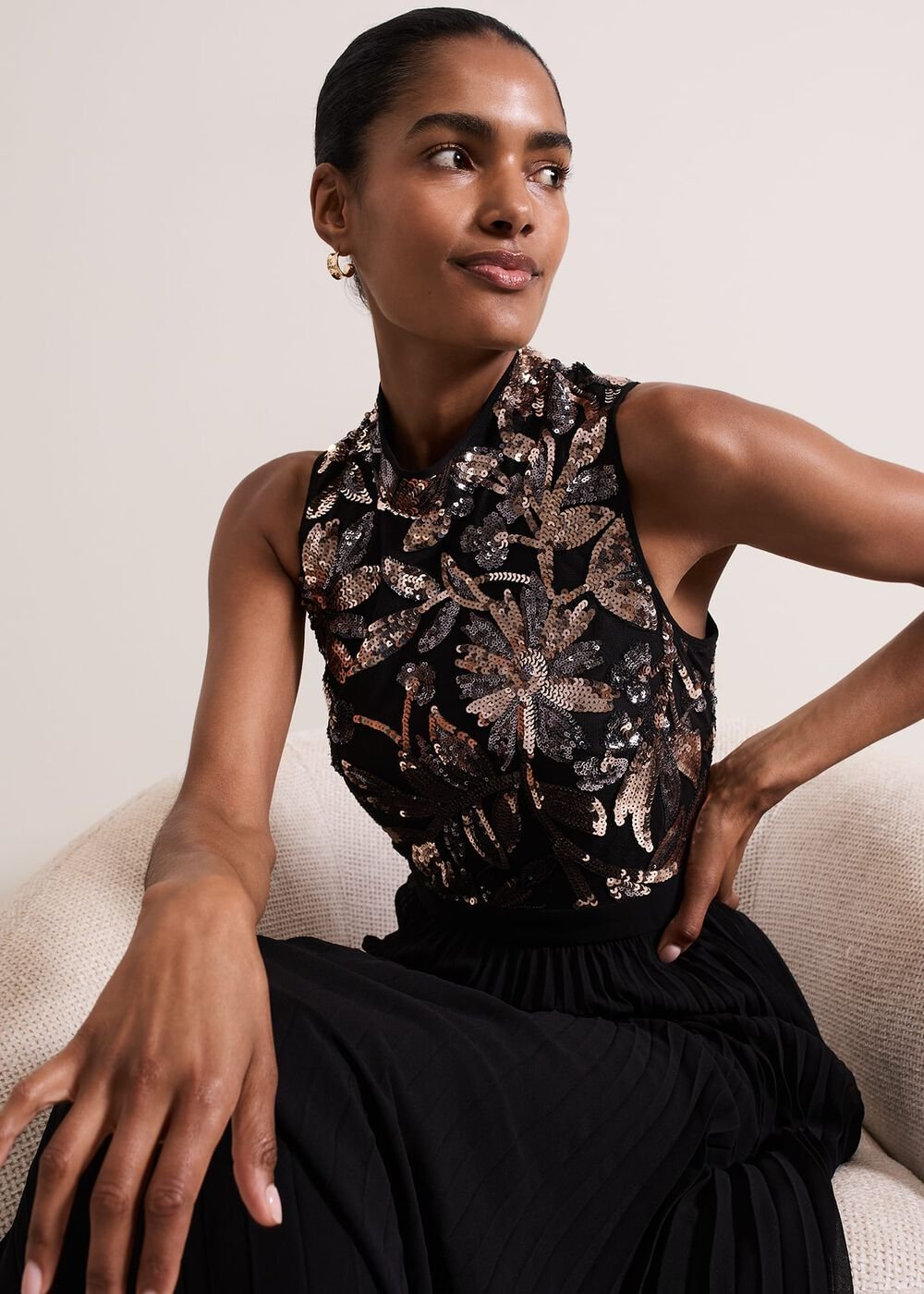 Emalise Sequin Pleat Maxi Dress Black/Multi