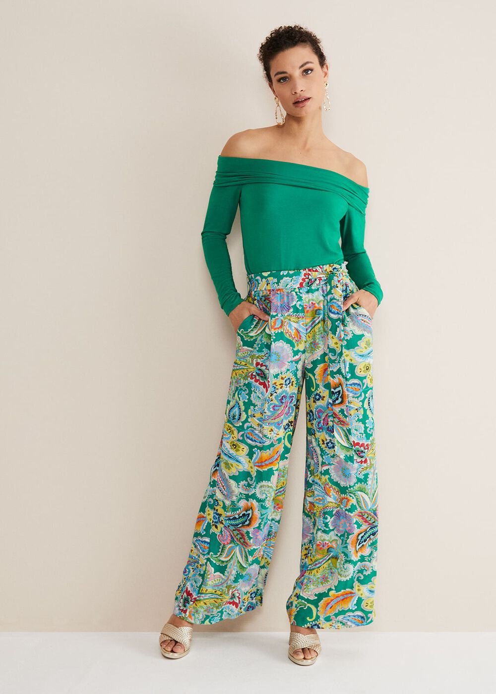 Emili Bardot Top Green
