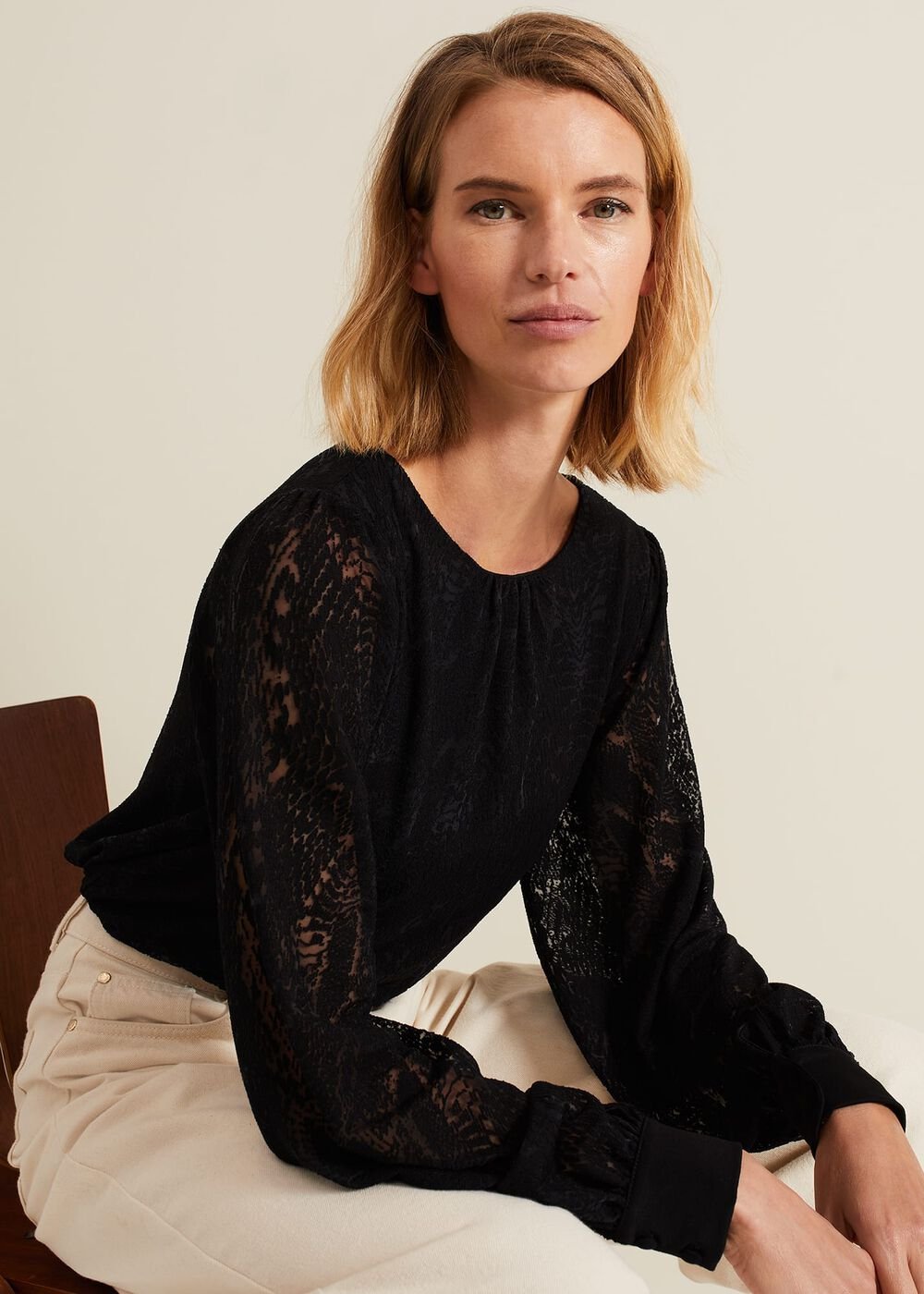 Azarliah Snake Burnout Top Black