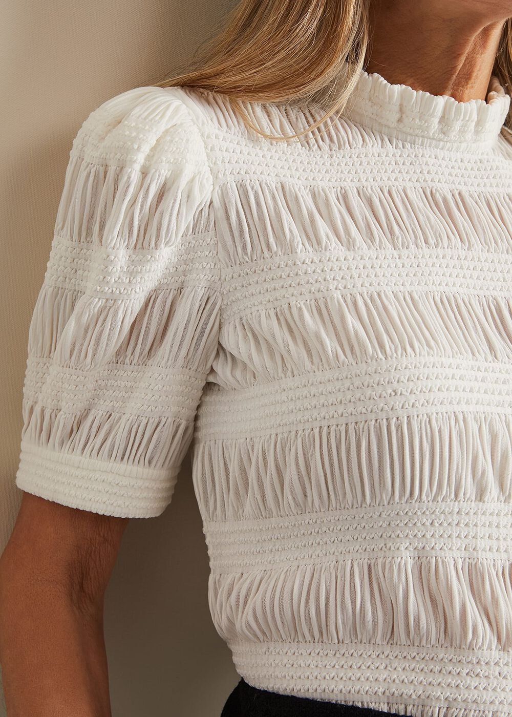 Samiha Textured Top Ivory