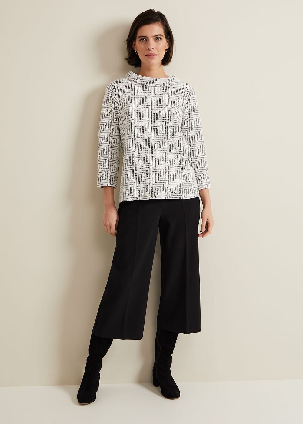 Rena Textured Top Ivory/Black