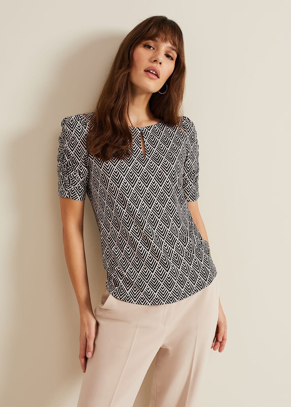 Evelyn Geo Print Top Black/Multi