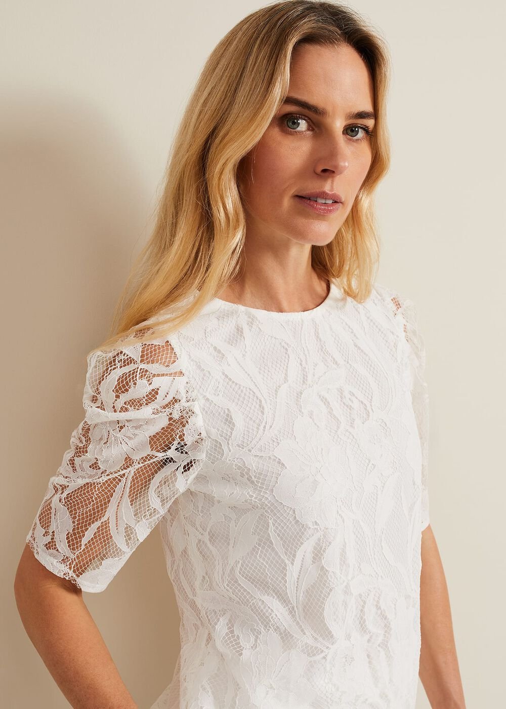 Kaycee Scallop Lace Top Ivory
