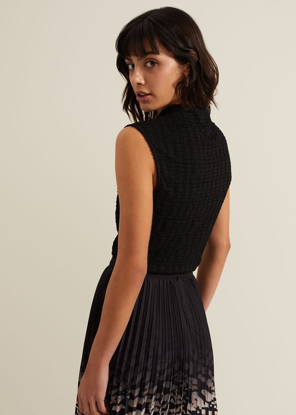 Haylee Sleeveless Texture Top Black