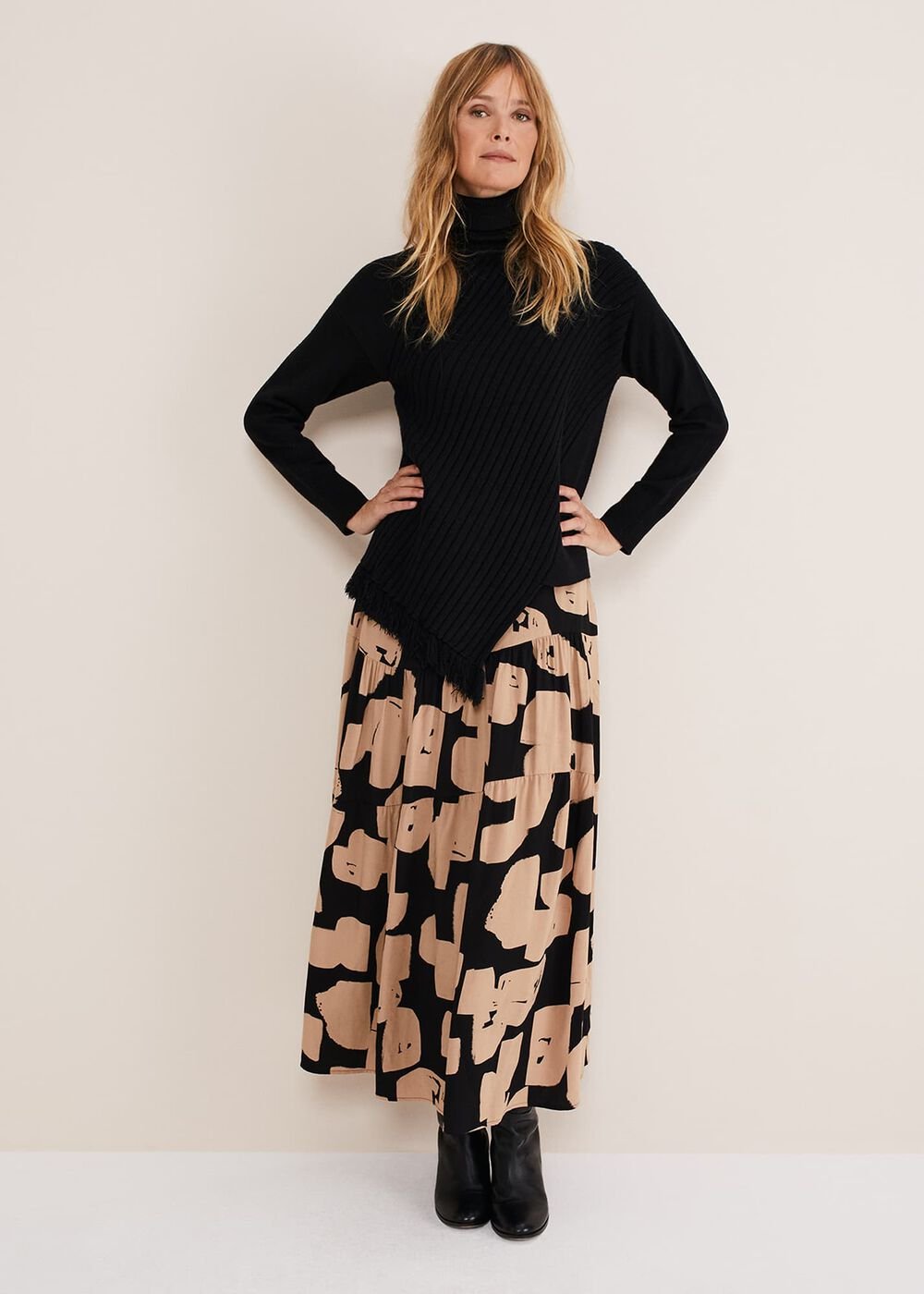 Darcy Cosy Asymmetric Fringe Knit Black