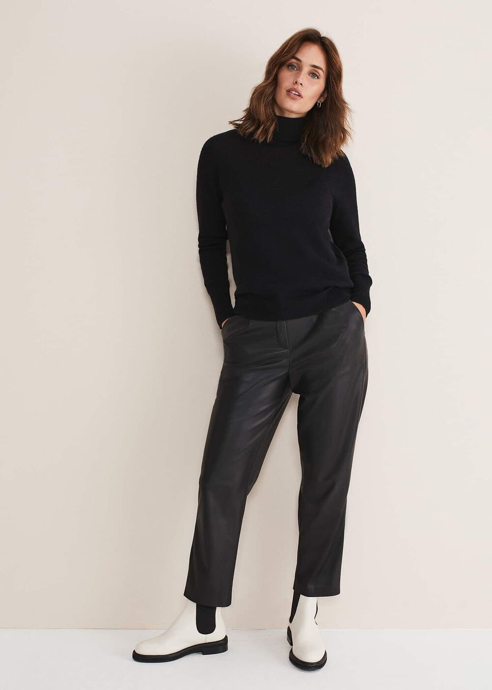 Cressida Wool Cashmere Roll Neck Black