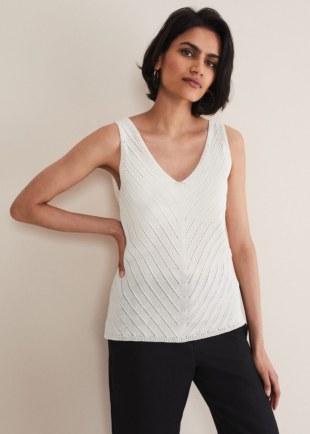 Freya Knitted Vest White