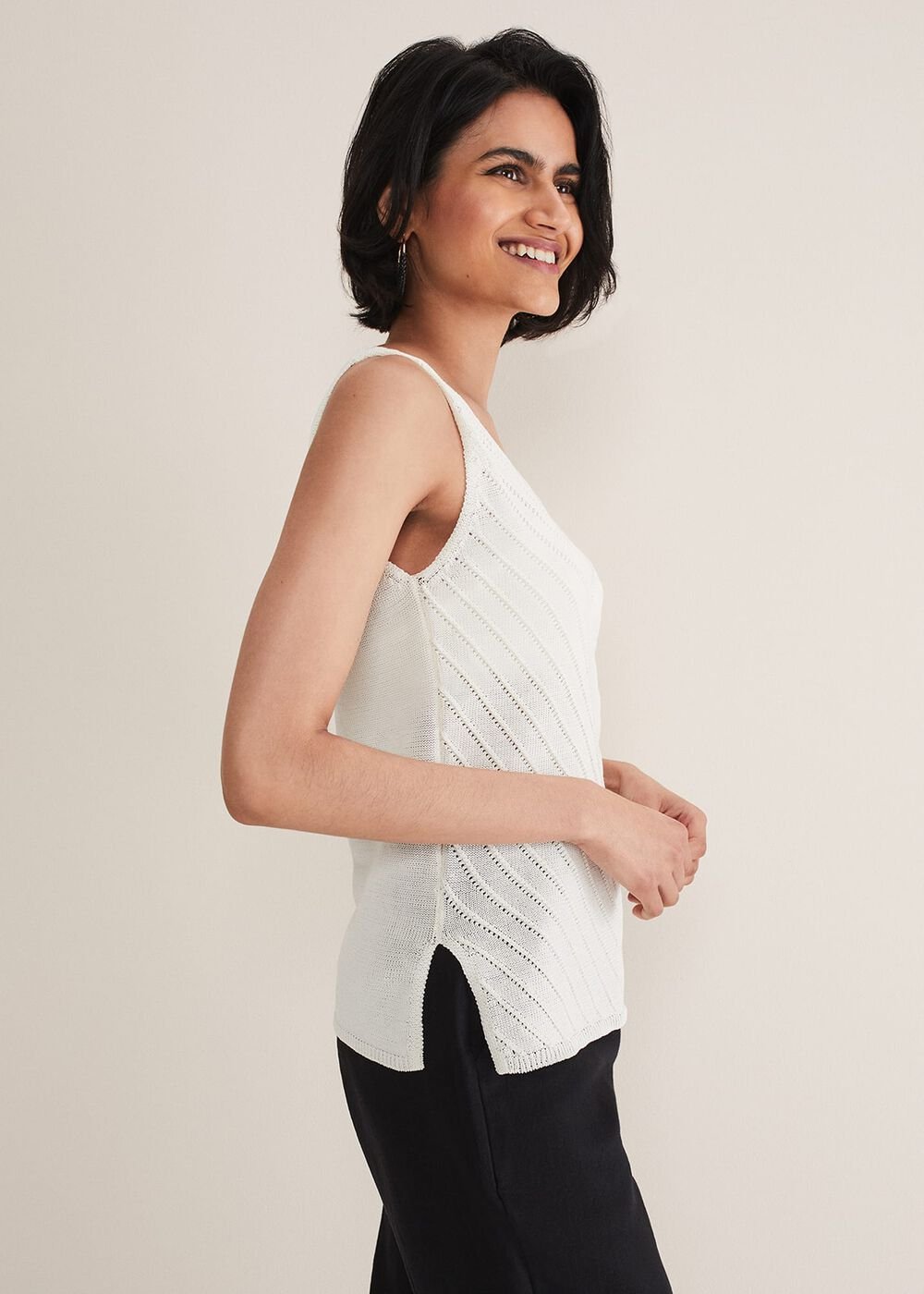 Freya Knitted Vest White