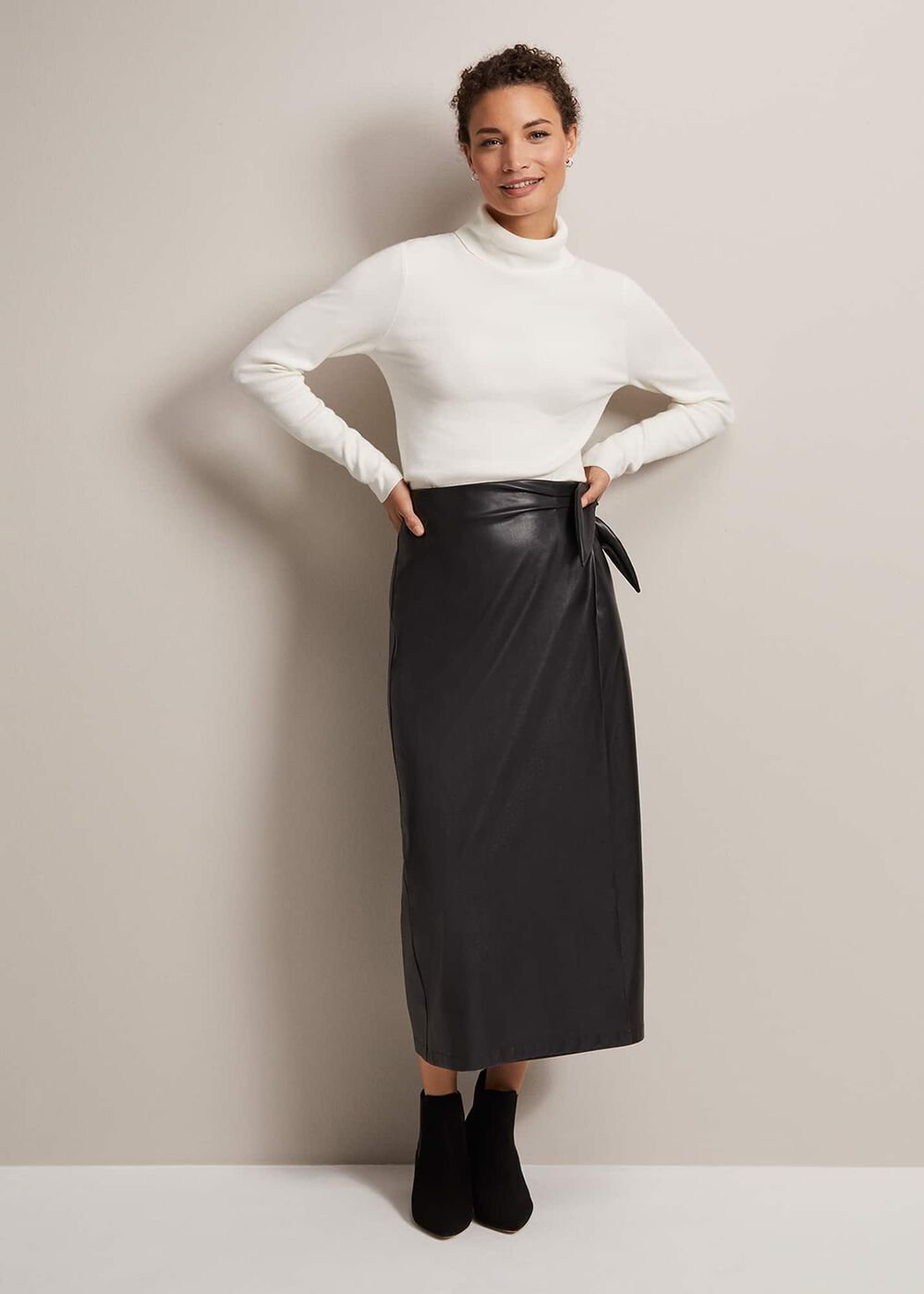 Gwyneth Ivory Roll Neck Jumper Ivory