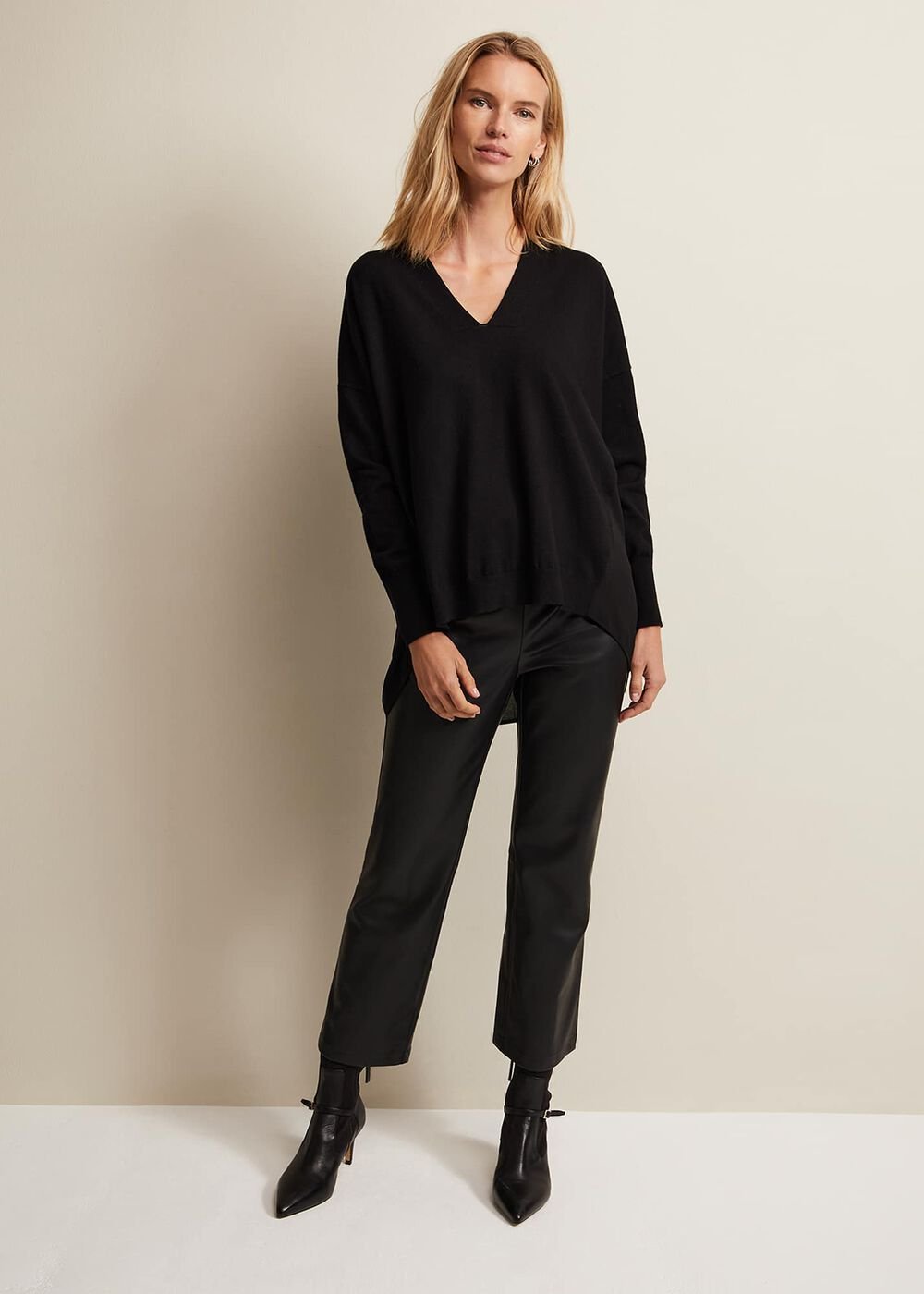 Flora Black V-Neck Fine Knit Top Black