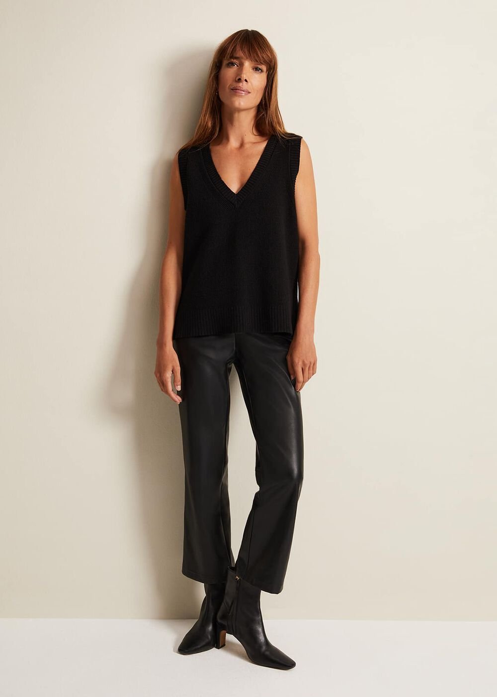 Marianna V Neck Tank Black