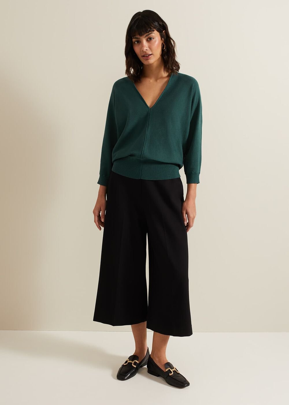 Gina V Neck Batwing Jumper Green
