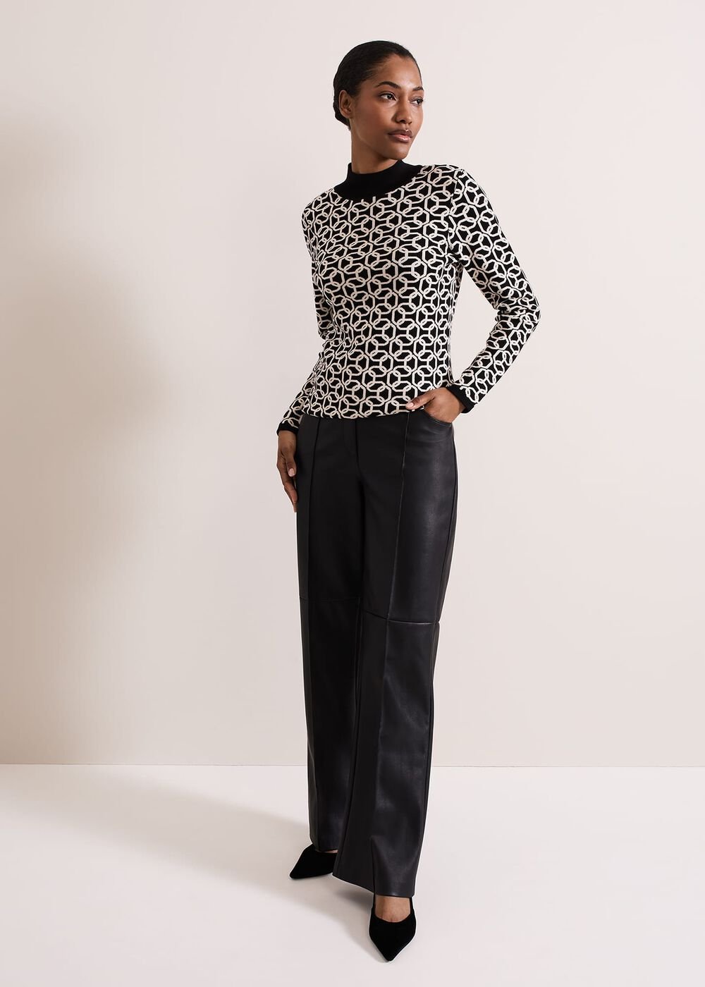 Callie Chain Jacquard Fitted Top Black/Ivory