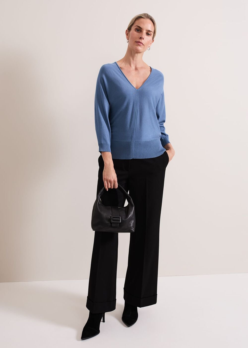 Gina V Neck Batwing Jumper Blue