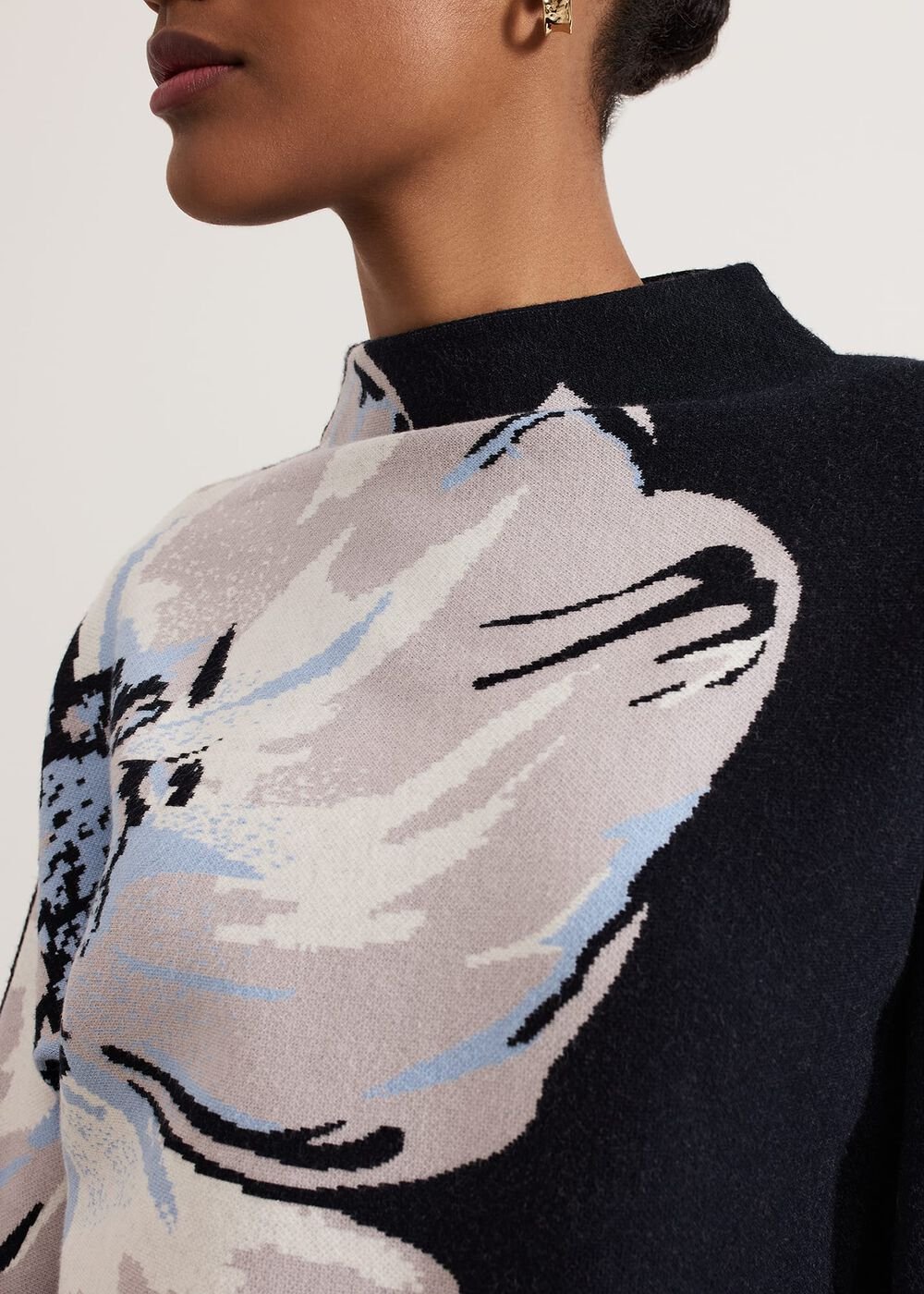 Bessie Blue Floral Placement Knit Navy