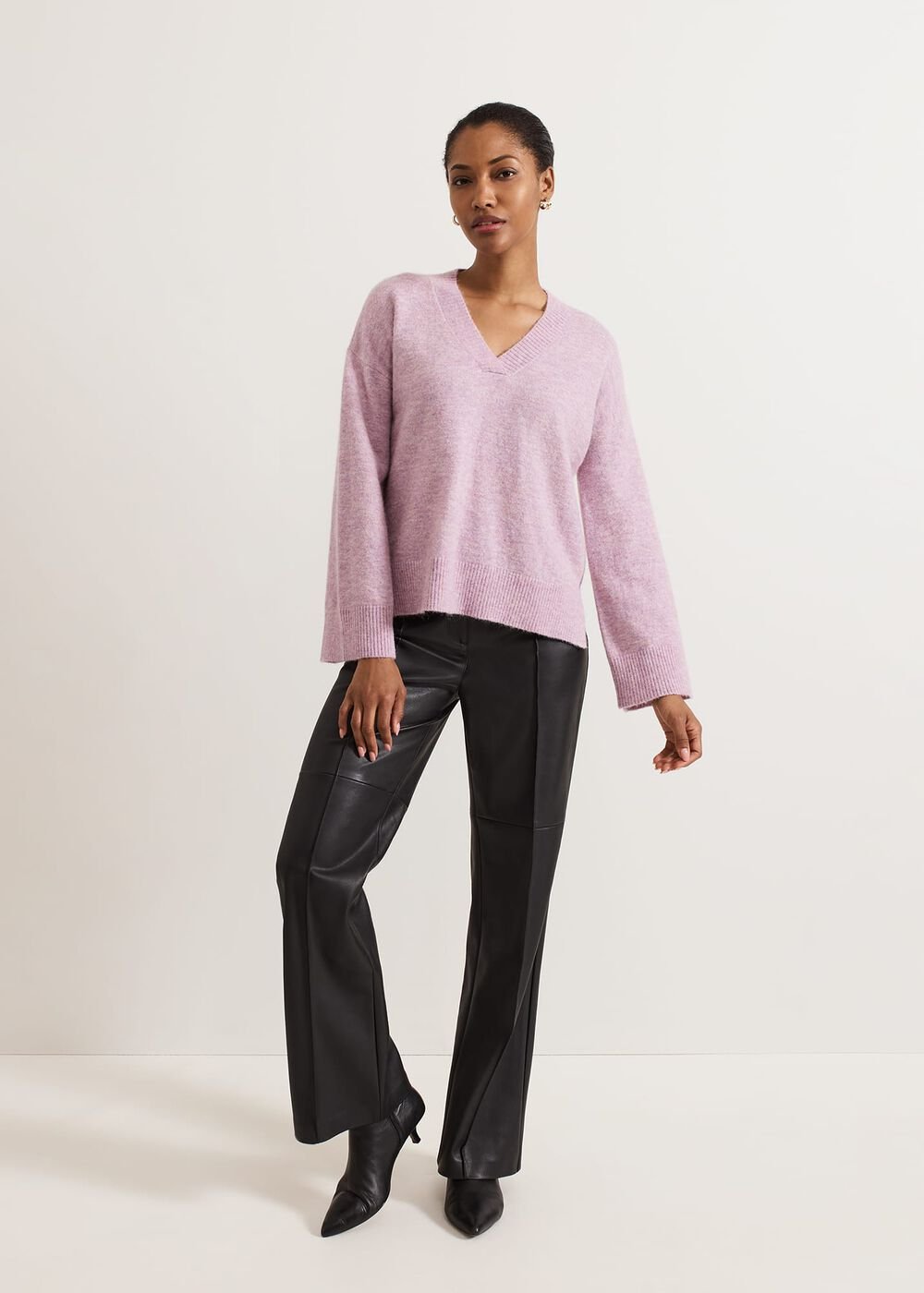 Olivia V Neck Alpaca Jumper Pink