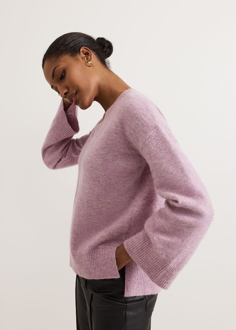 Olivia V Neck Alpaca Jumper Pink