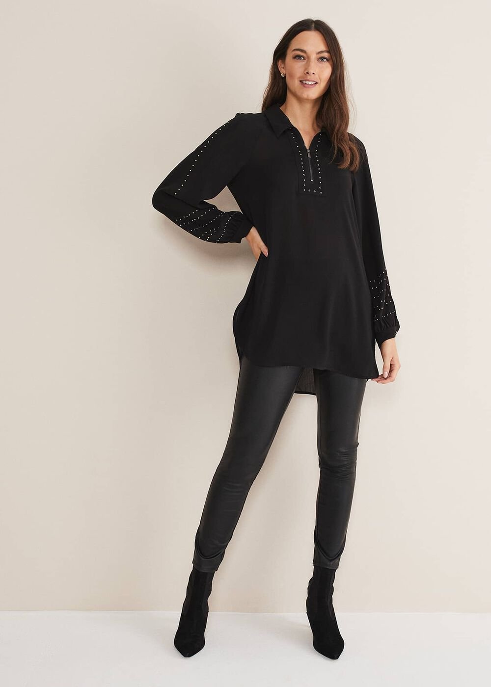 Tullulah Heatfix Sleeve Tunic Blouse Black