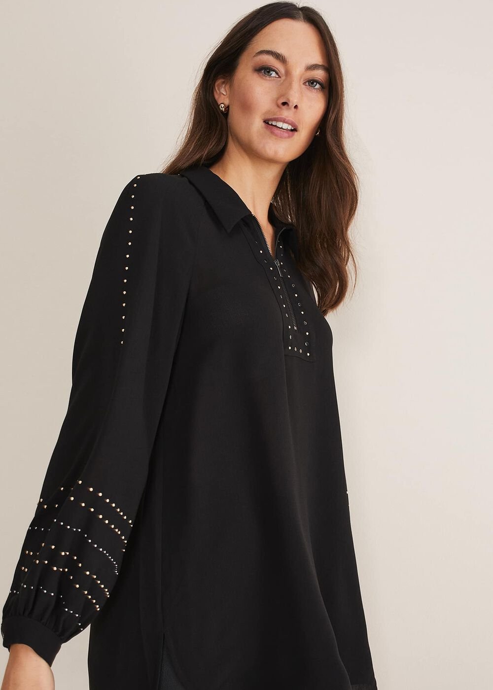 Tullulah Heatfix Sleeve Tunic Blouse Black