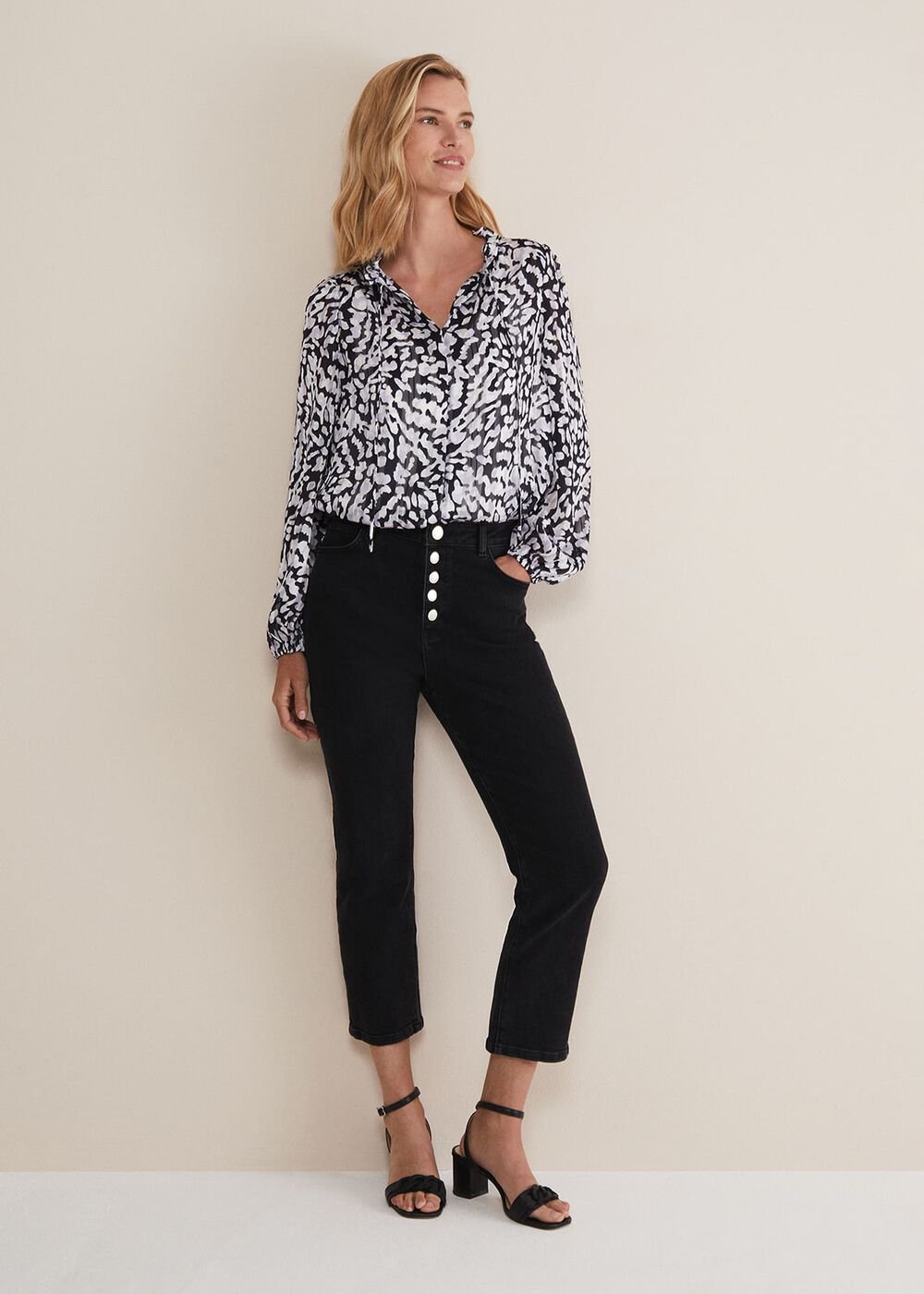 Amryn Abstract Blouse Carbon/Ivory
