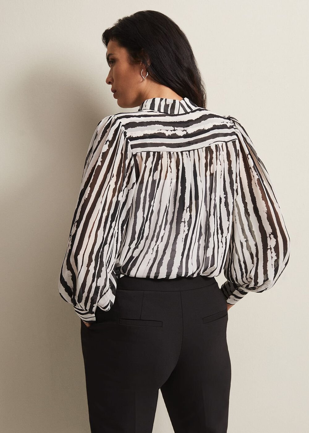 Leinani Mark Making Print Blouse Black/Multi