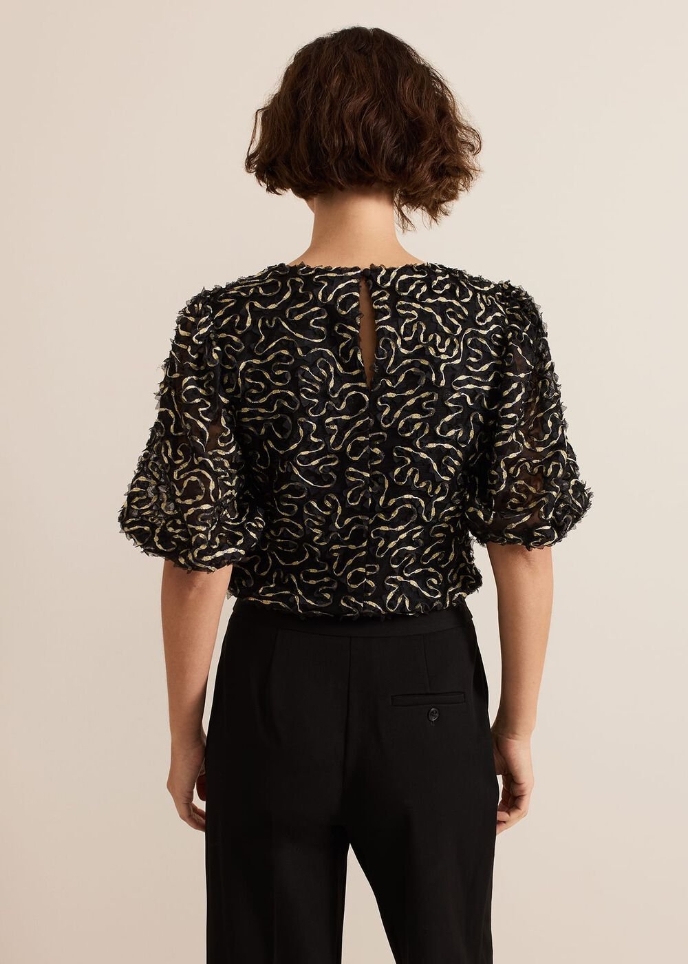 Ariella Textured Blouson Sleeve Top Black