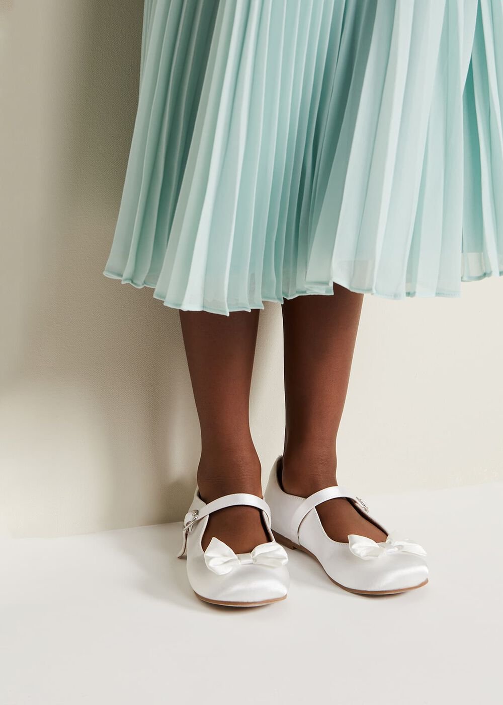 Satin Bow Front Shoes Ivory