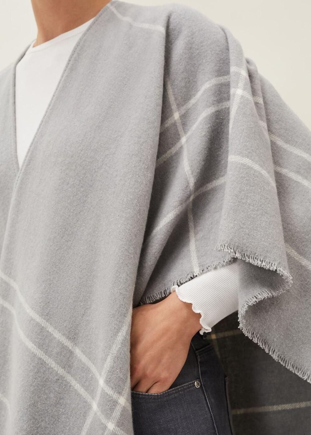 Shauna Check Cape Grey