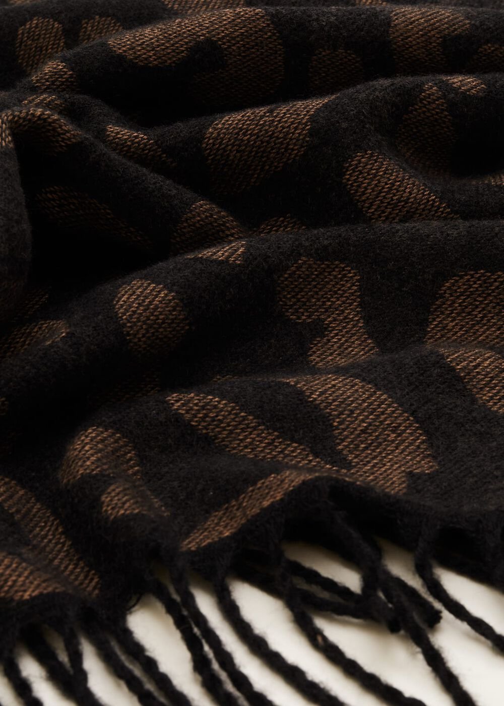 Leopard Scarf Black Multi