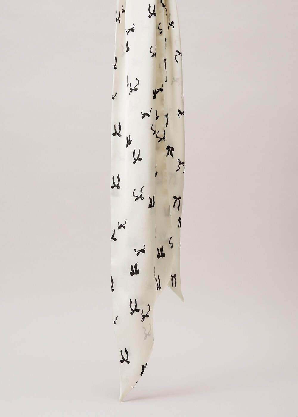 Bow Print Skinny Scarf Black/Ivory