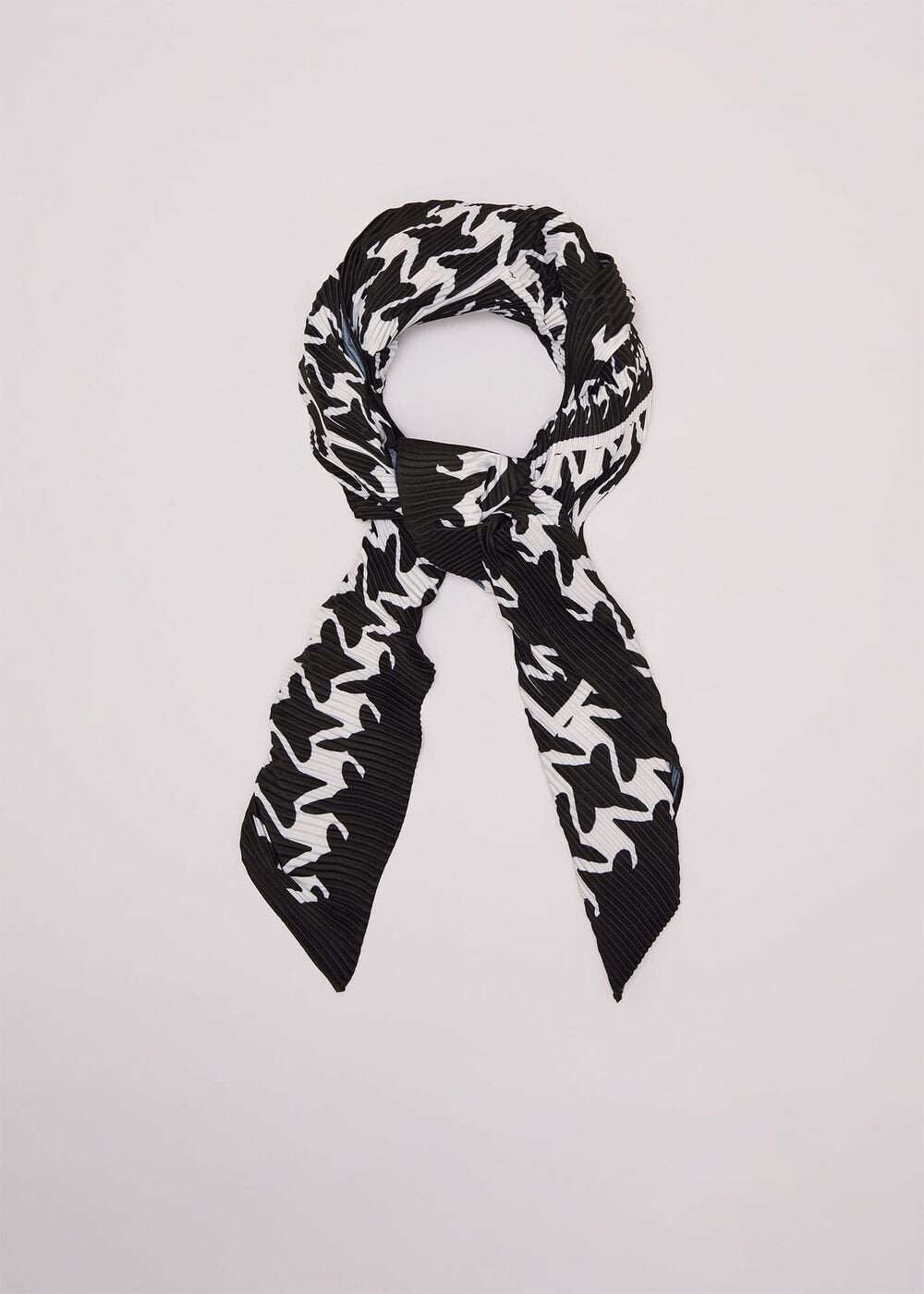 Houndstooth Pleated Scarf Black