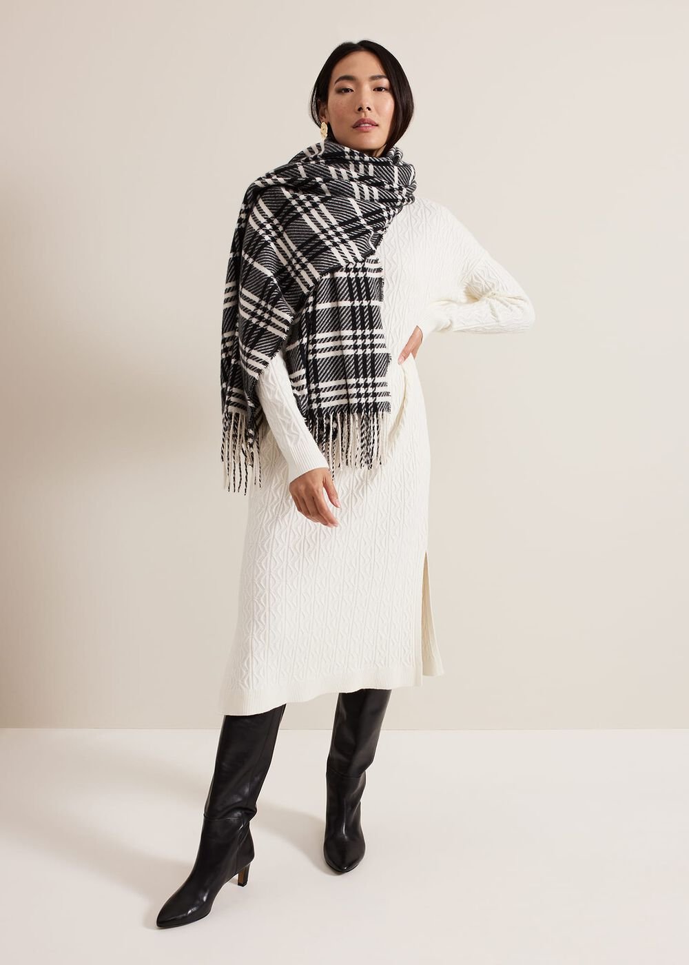 Checked Printed Scarf Black/Ivory