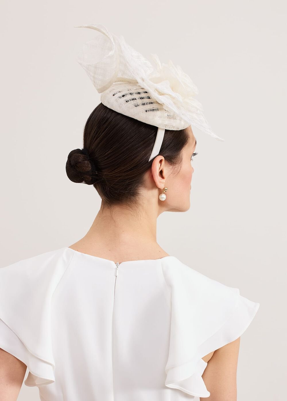 Flower Pillbox Fascinator Ivory