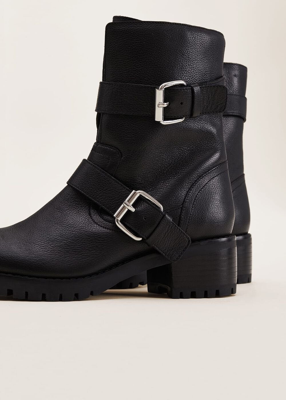 Alaska Black Leather Biker Boots Black