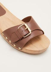Buckle Front Clog Sandal Tan
