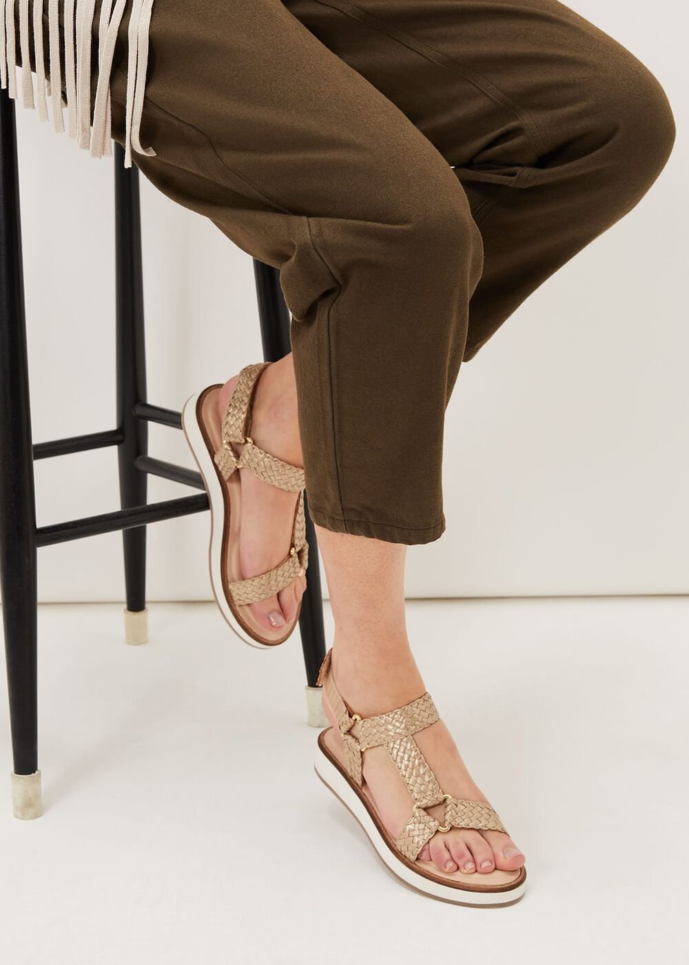 Leather Weave Velcro Sandal Gold
