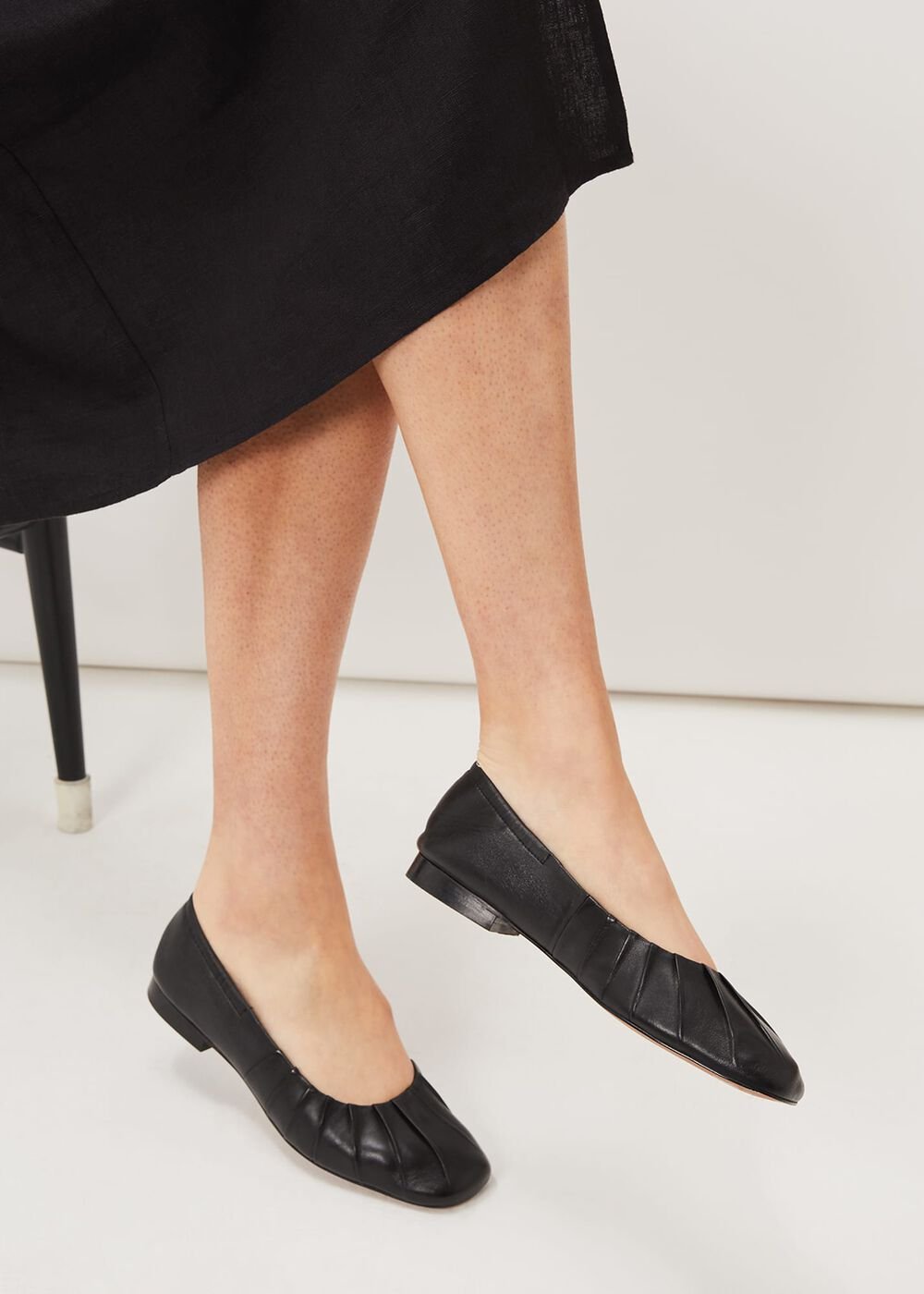 Elasticated Pump Black