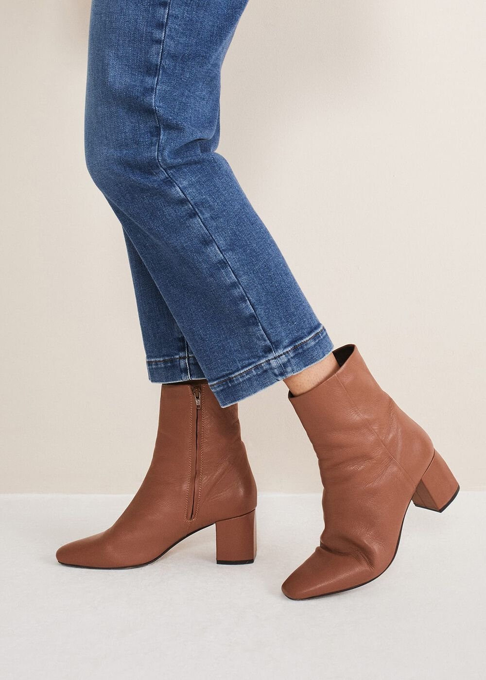Heeled Ankle Boots Tan