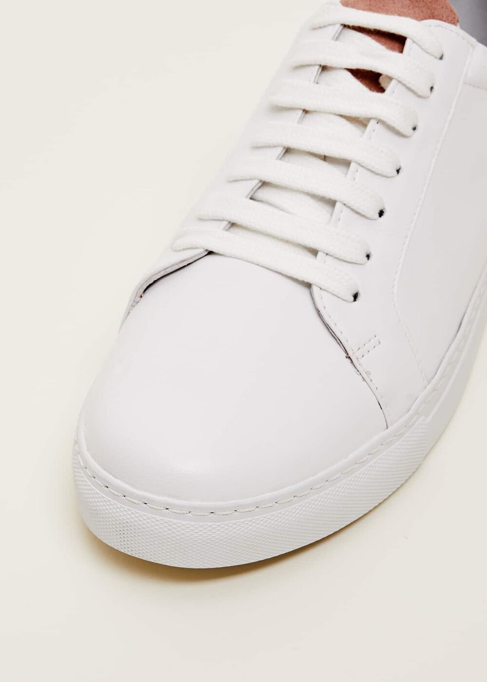 Tab Trainer White