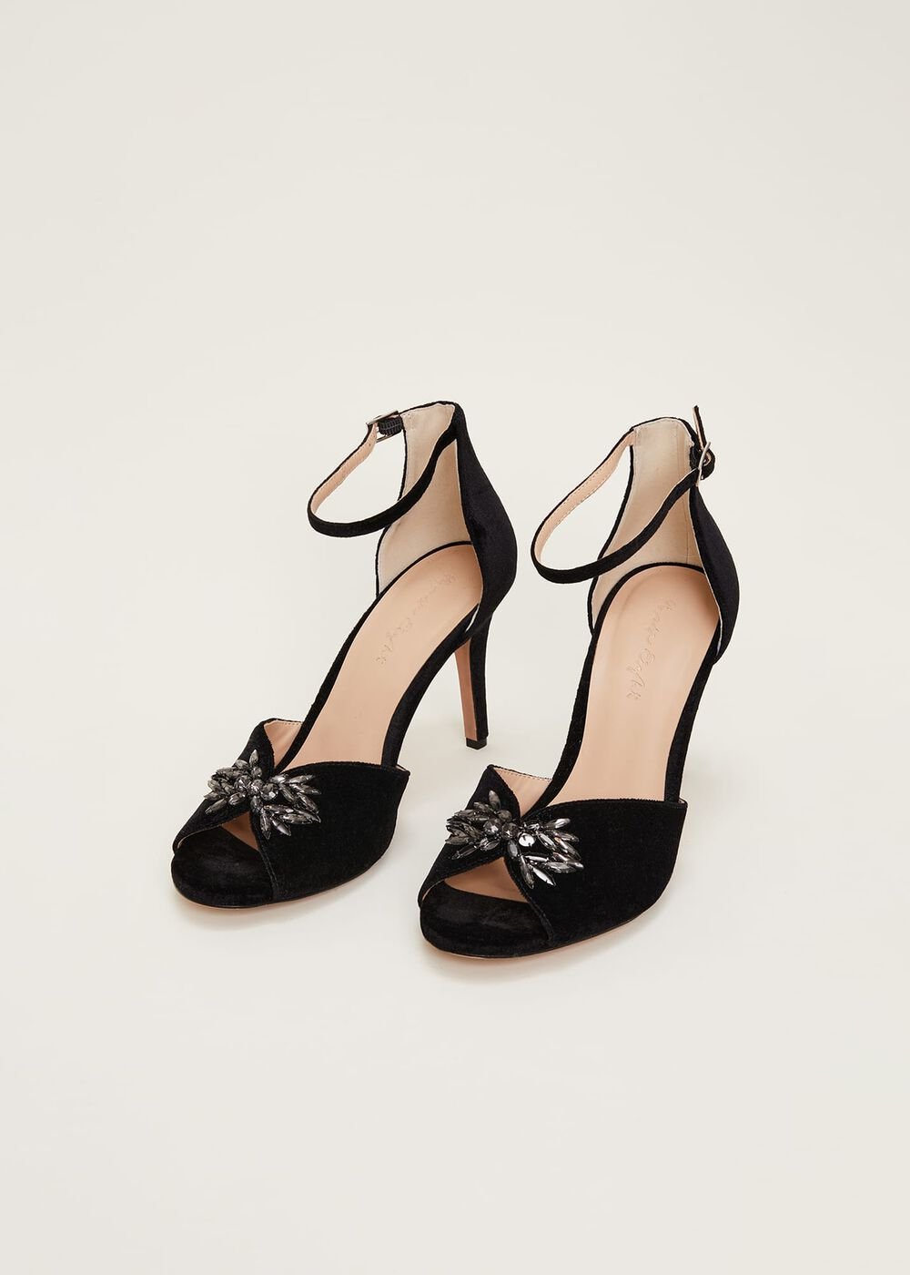 Jewel Front Velvet Sandal Black
