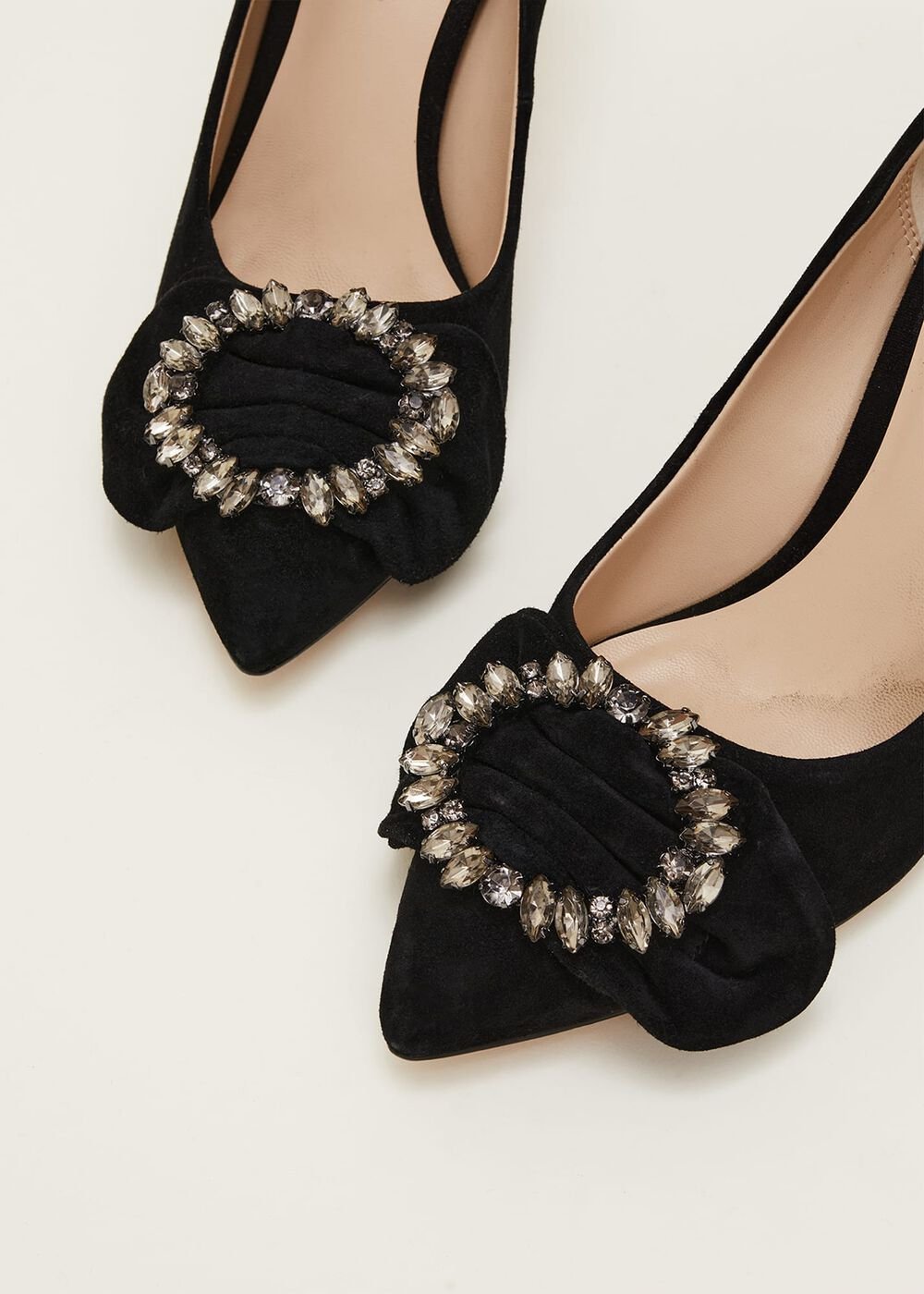 Jewel Front Bow Court Shoe Black