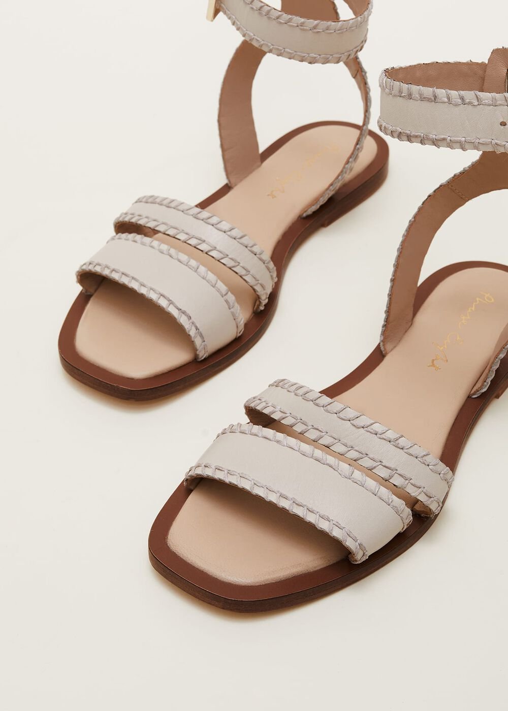 Leather Flat Sandals Cream