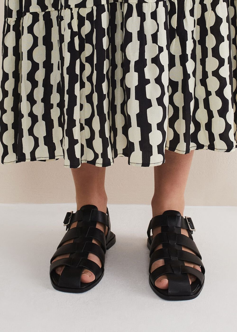 Leather Chunky Strap Sandal Black