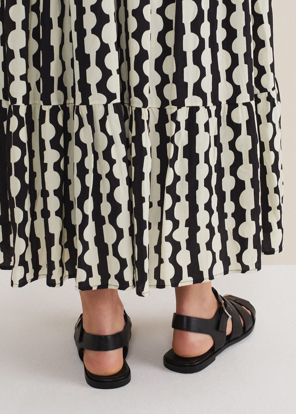 Leather Chunky Strap Sandal Black