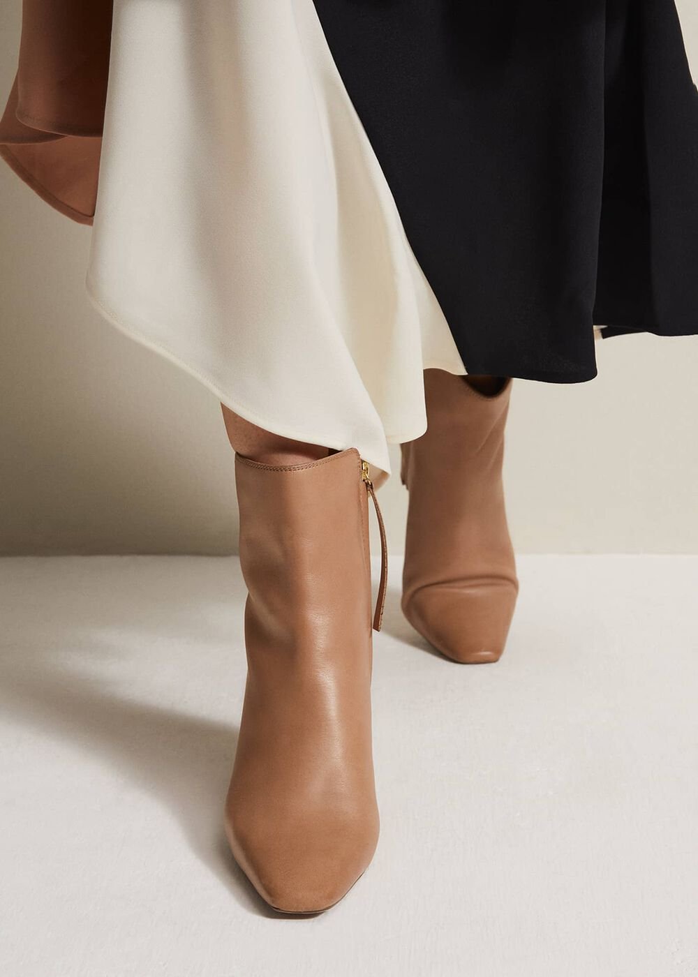 Brown Leather Ankle Boots Light Tan