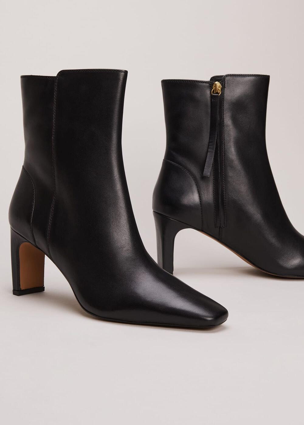 Brown Leather Ankle Boots Black