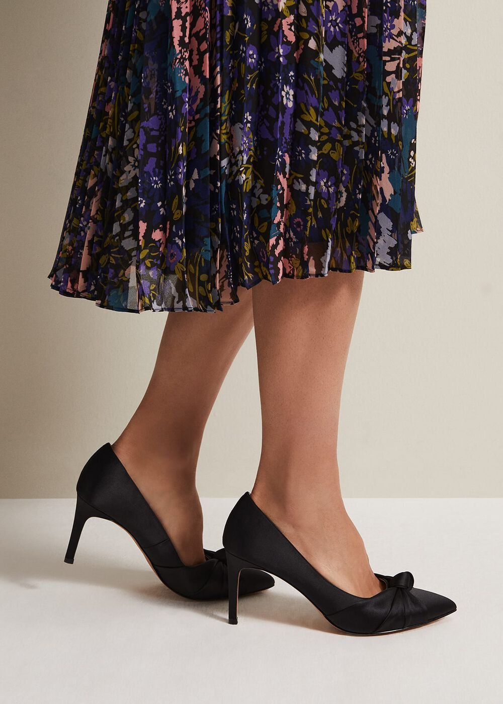Black Satin Court Heels Black