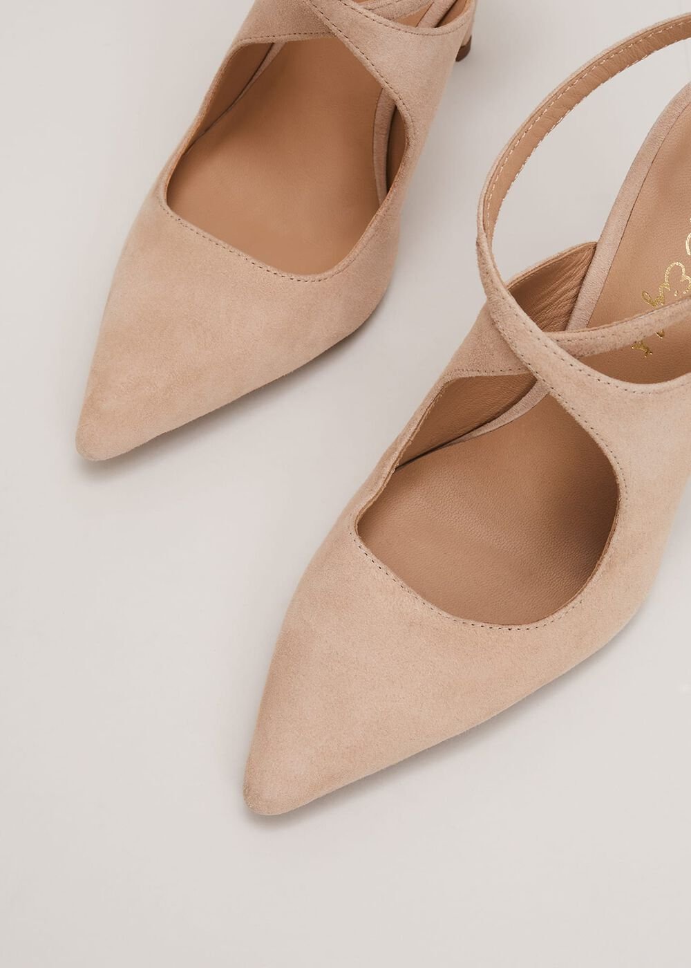 Cross Over Ankle Shoes Neutral