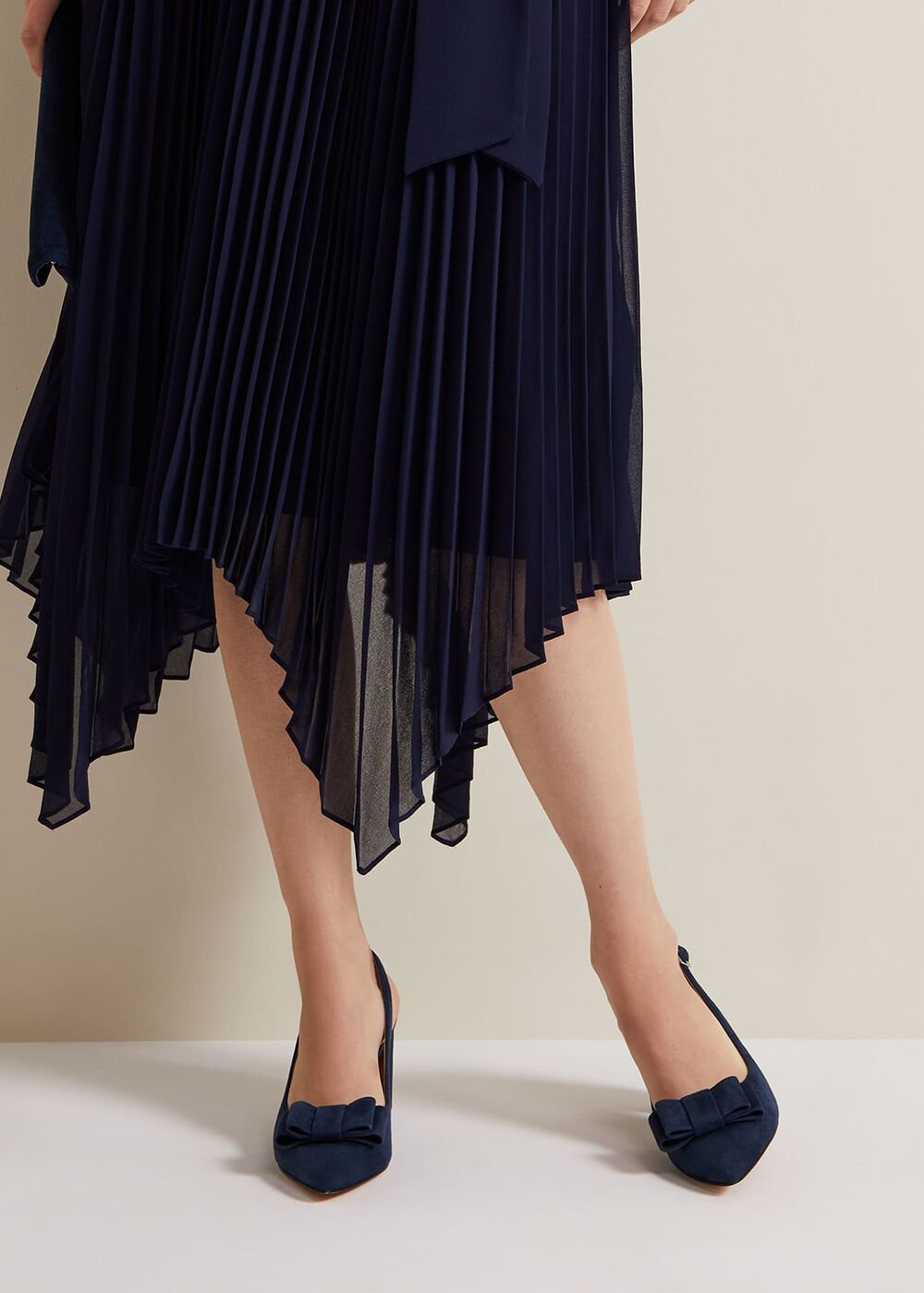 Bow Front Slingback Block Heel Shoes Navy